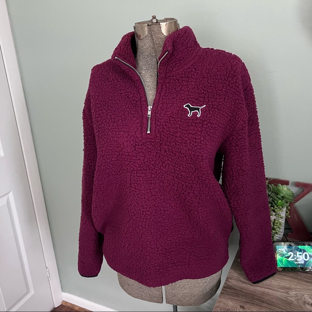 PINK by Victoria Secret Teddy Bear pull over size Small